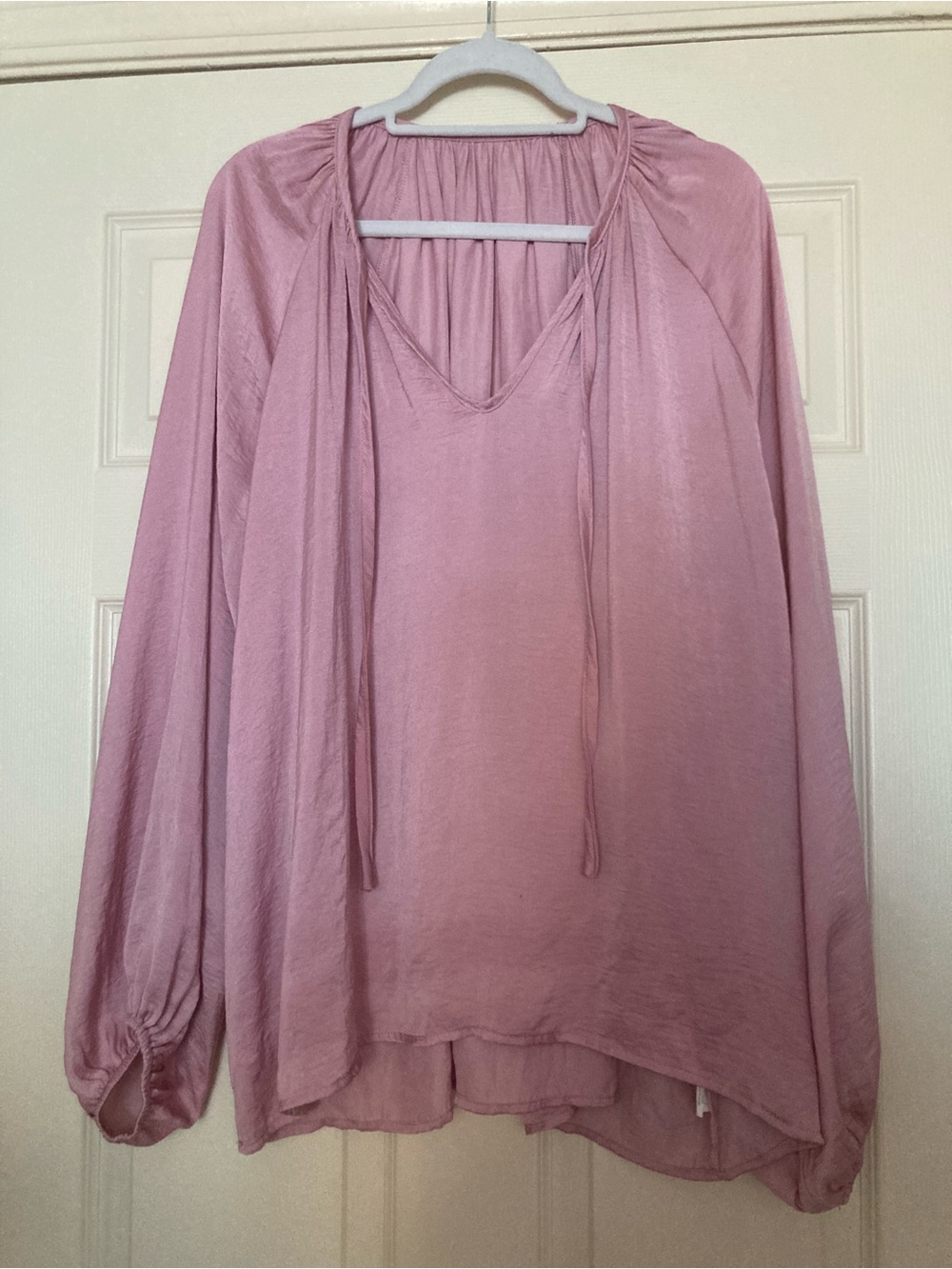 Source Unknown Dusty Rose V-Neck Long Sleeve Blouse